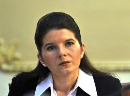Monica Iacob Ridzi şi-a dat demisia din PDL: A devenit un partid al dublei măsuri